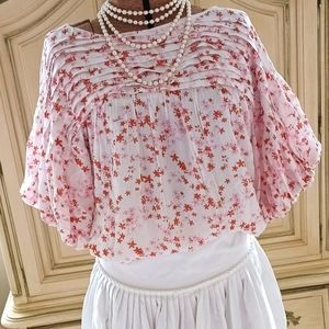 NWT "FREE PEOPLE" INTIMATELY BEAUTIFUL FLORAL BODYSUIT W/ AWESOME SLEEVES! SZ SM